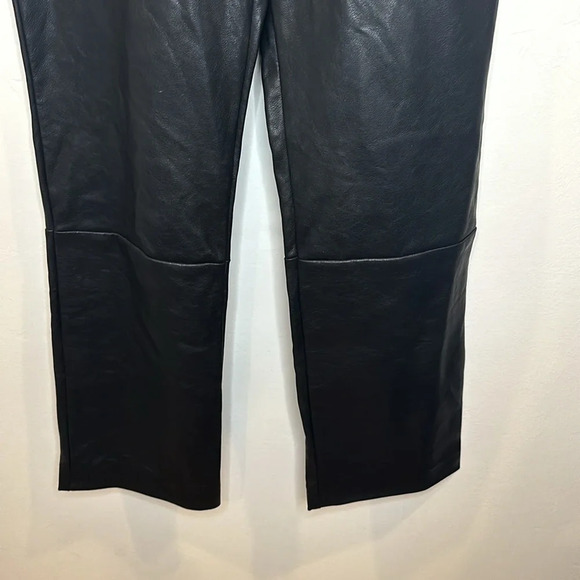 SOLD SOLD - Picture 4 of 6